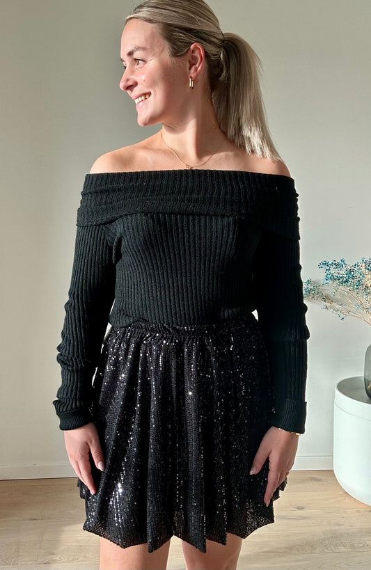 Boat neck sweater