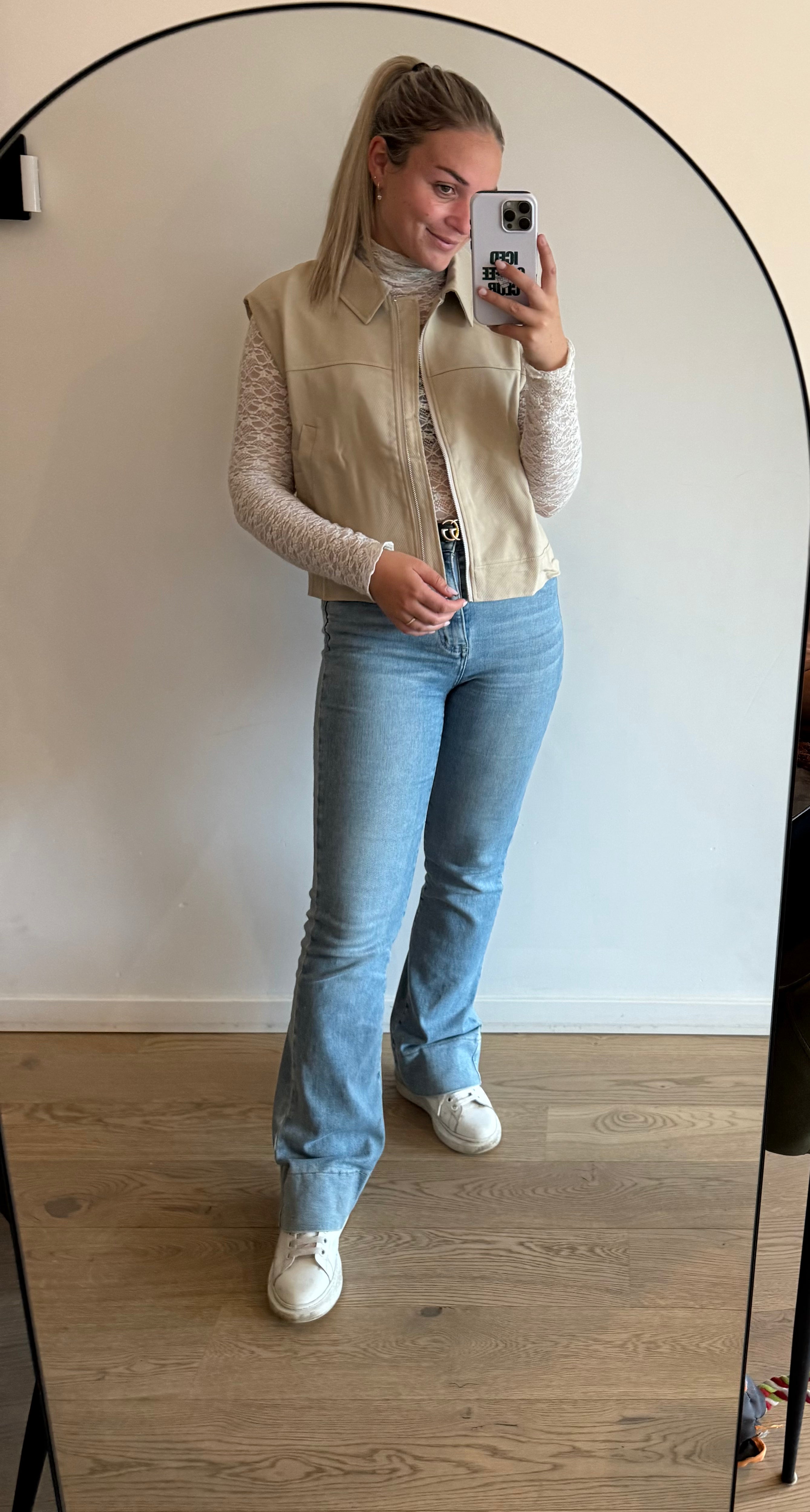 Sleeveless molly jacket vanilla