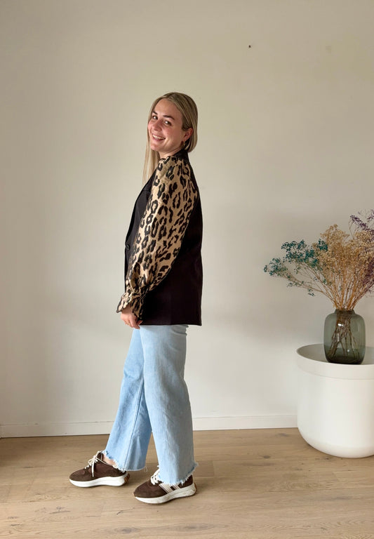 Tiger print blazer