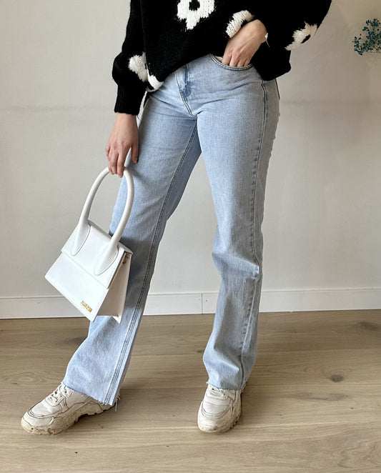 Flaired high waist jeans
